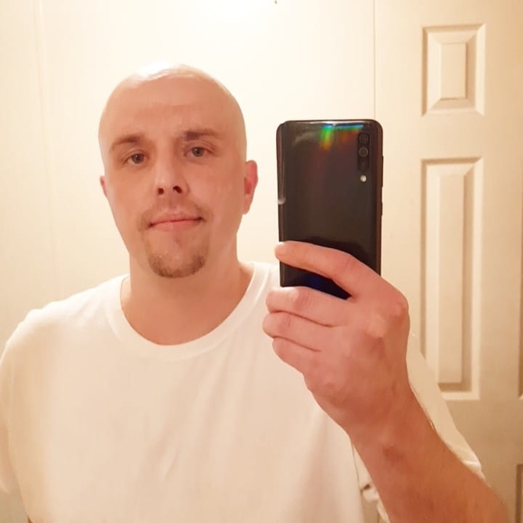 Meet your Posher, Brandon - Picture 1 of 1